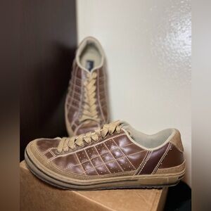 Bull Boxer Brand. Men’s Shoes.